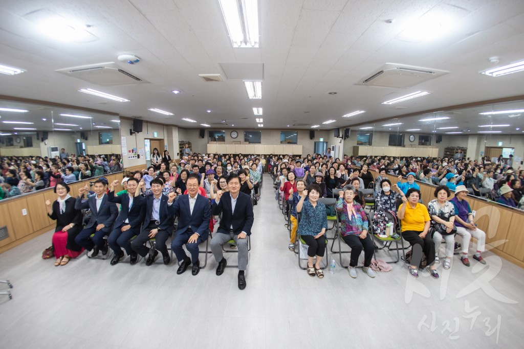 치매극복선도단체 지정 현판식