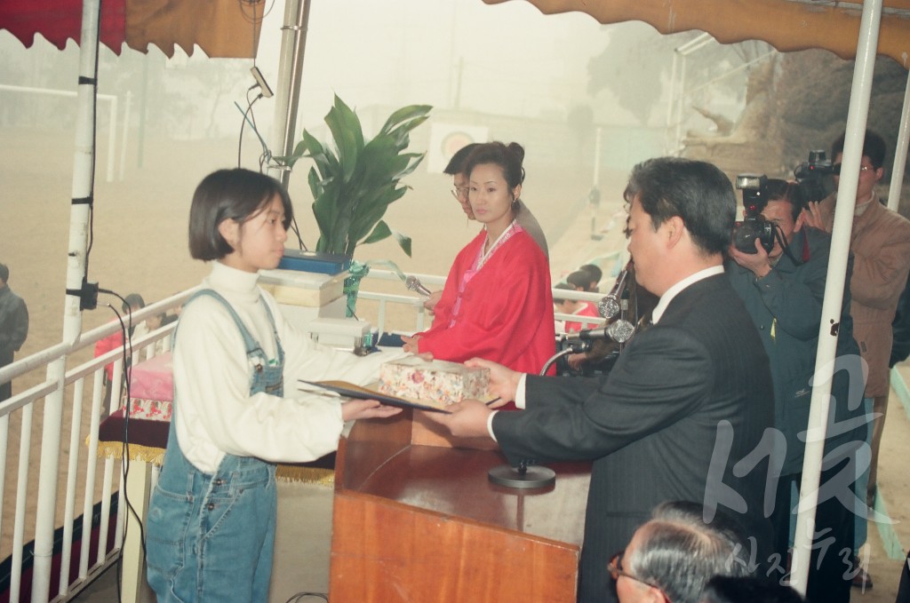 초등학교 우수졸업생 표창