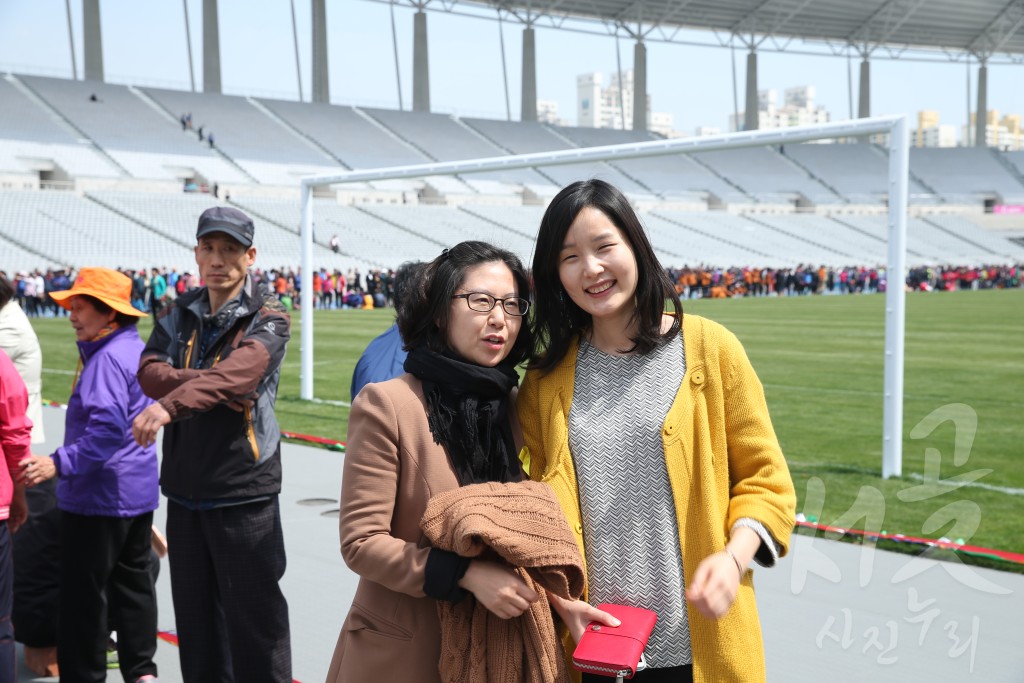 아시아주경기장 준공식