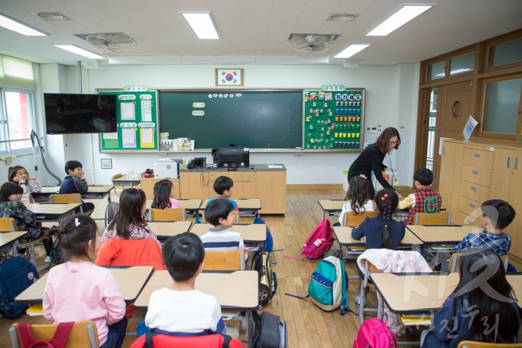 아동친화도시 옐로카드 배부 행사