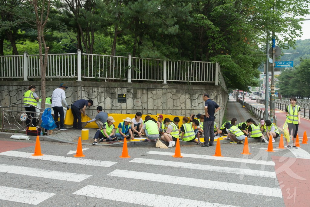 불로초등학교 옐로카펫 설치