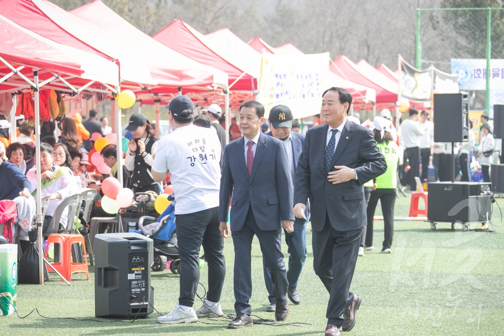 제30회 검단 주민의 날 기념식 및 체육대회 - 검단체육대회 단체사진