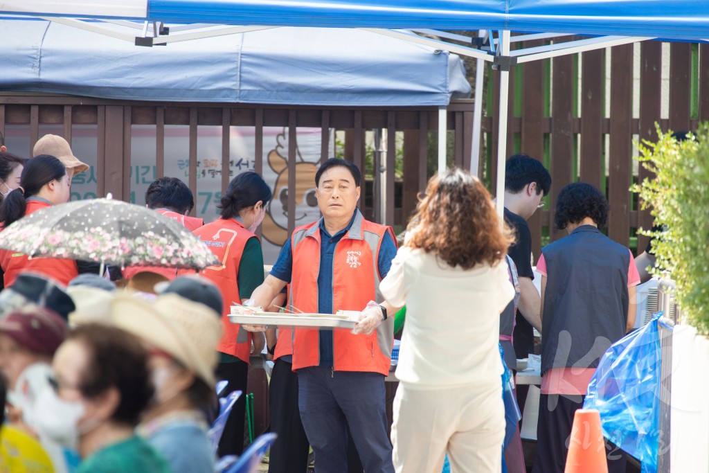 연희로 골목형상점가 짜장면 나눔 행사